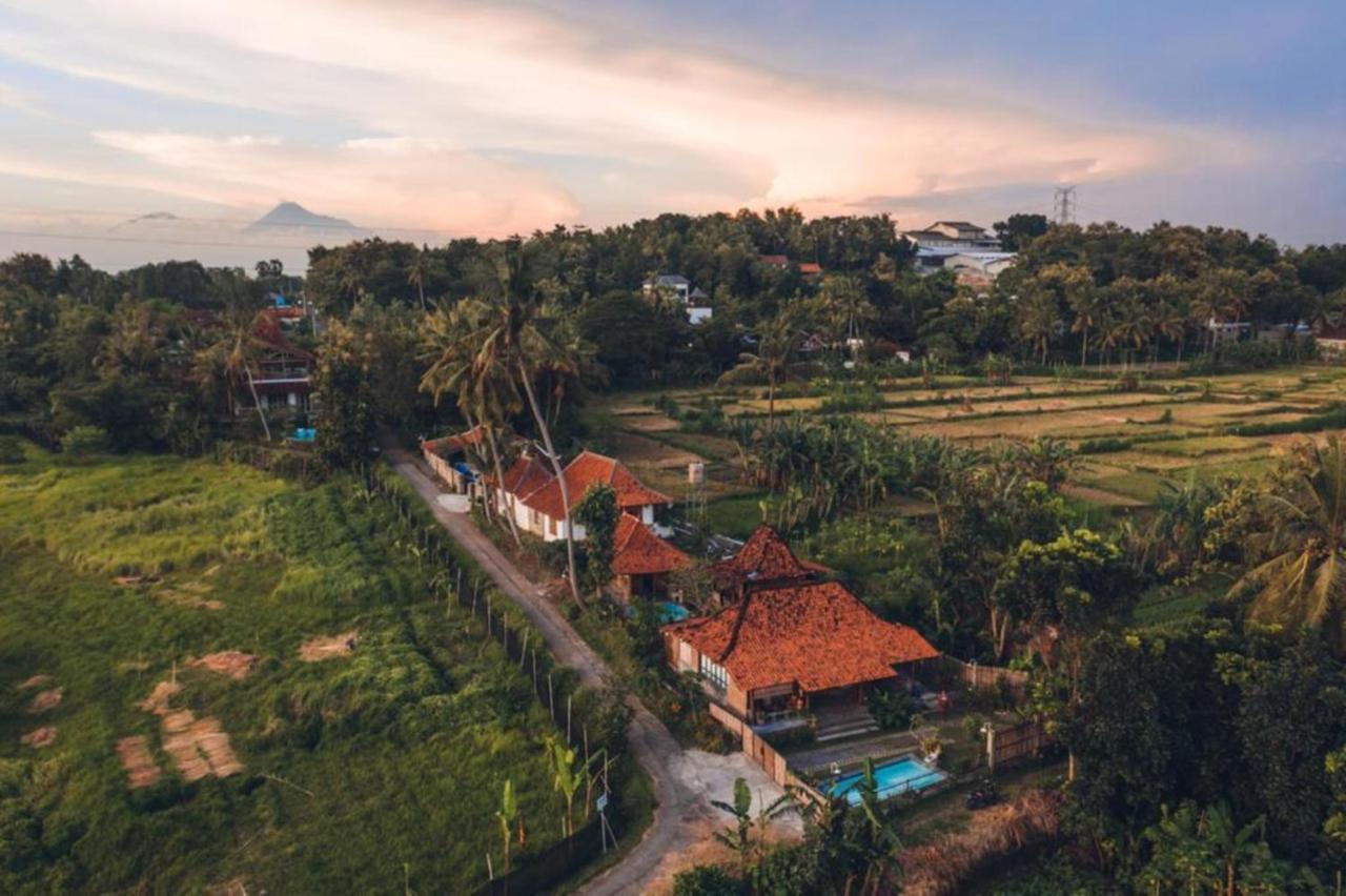 Villa Nextdoor Nature Yogyakarta Bantul Kültér fotó